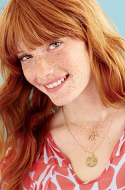 Beautiful ginger redhead.