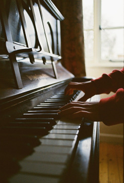hellanne:  Joe playing the piano (by Clickedyclickedy) 