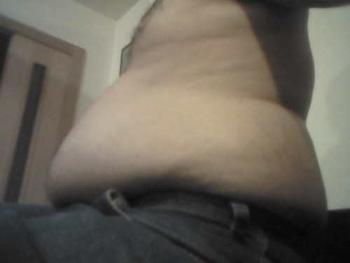 feedmealive:  See what overeating do! Â First picture is an old one and all the others are from actually. Looking for a feeder girl to make me much more fatter.  Me!