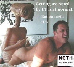 dainty-peeny:wow! bet E.T.’s got a big dick