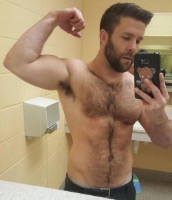 gymjock333: amazing pits and chest