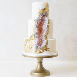 foodffs:  This New Geode Wedding Cake Trend Is Rocking The InternetReally
