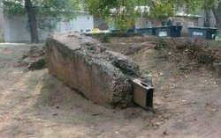 lowbrowhighlife: Is it possible that this giant stone USB like