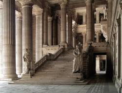 maximien:  The grand staircase of the Law Courts of Brussels,