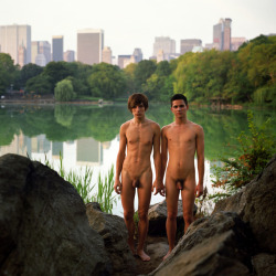 homopicshomoart:  KARGALTSEV, Alexander Rusia http://gbenard.wordpress.com/2014/03/09/gay-russian-and-naked-by-alexander-kargaltsev/