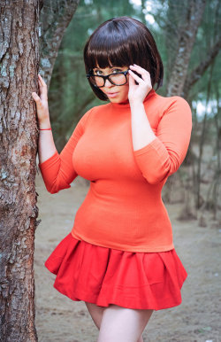 Velma Print by CosplayDeviants