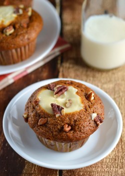 confectionerybliss:  Pumpkin Cream Cheese Muffins | Friday Cake