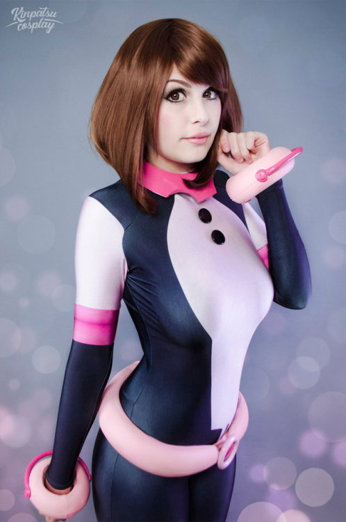 grimphantom2: hotcosplaychicks:  Untitled by Kinpatsu-Cosplay   Check out http://hotcosplaychicks.tumblr.com for more awesome cosplay  So hot! 