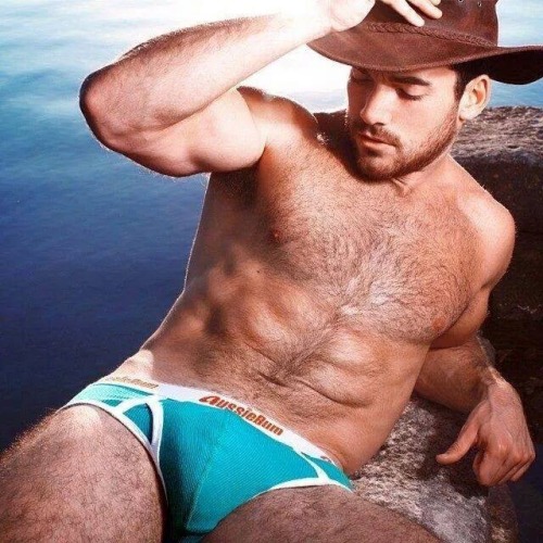 maschio61:  http://maschio61.tumblr.com/archivethanks for following