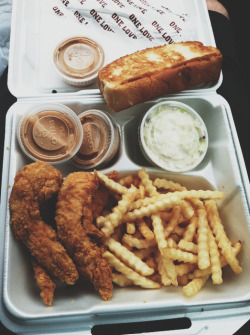 h0wlame:  Lunch 