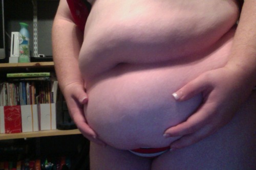 bigheathyr: Woke up this morning and felt fatter than normal! Thought I would share with ya! 