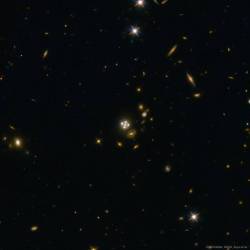 Four Quasar Images Surround a Galaxy Lens #nasa #apod #esa #hubble