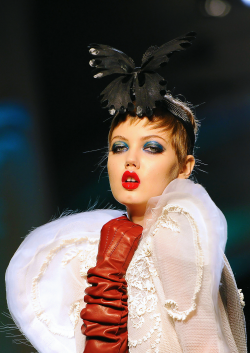 ohmywixson:  Lindsey Wixson @ Jean Paul Gaultier Haute Couture