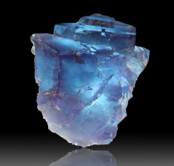 unearthedgemstones:  Electric blue and purple fluorite crystal!http://unearthedgemstones.tumblr.com/