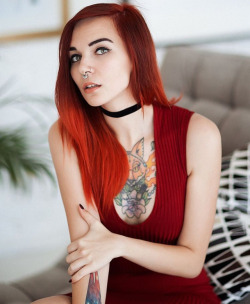 justanothertattoo-blog:  IvyLina SG | IG: poisonivylinatattoo