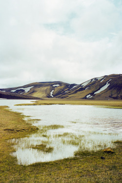 givncvrlos:  lake (by nasone)