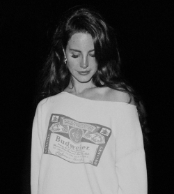 adoringlana:  Lana Del Rey leaving Roundhouse in Camden, London