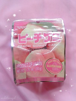 aishiteangel:  I bought Peach Gummies today. ♡