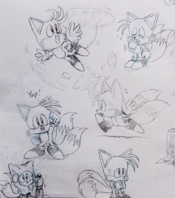 the-sonic-cafe:  manmossu: Classic Tails! @droogettegal 
