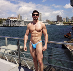 amazingmalenudity:  Steve Grand