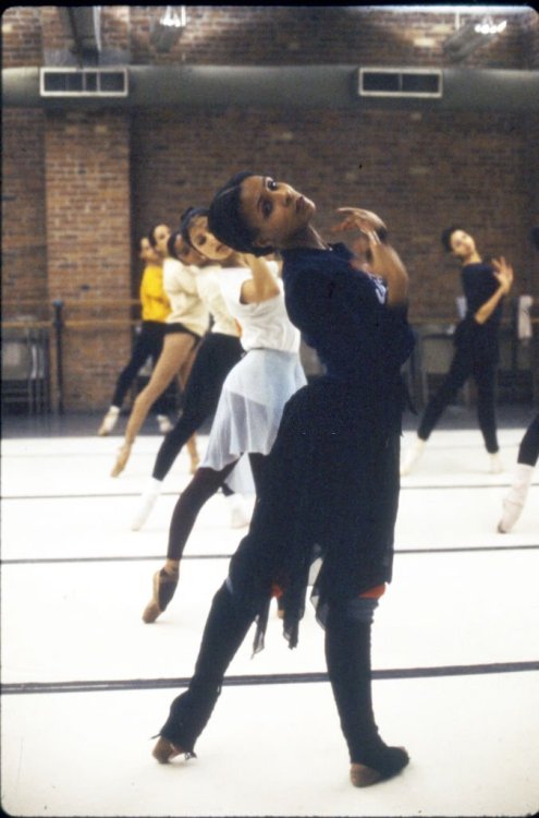 swanlake1998:karlya shelton-benjamin photographed rehearsing