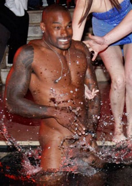 nakedmalecelebs1:   Tyson Beckford   