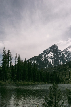 riverwindphotography:  Emerald Evenings: String Lake before sunset,