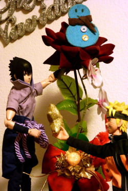 Sasuke & Naruto Wish you Happy holidays! ♥Ok I haven’t