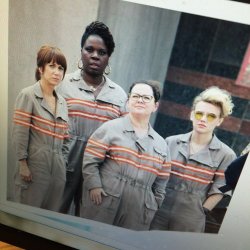 While I’m not a super fan of the #Ghostbusters the casting