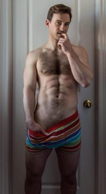 alanh-me:    63k+ follow all things gay, naturist and “eye