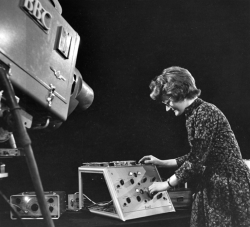 madddscience:Daphne Oram, influential British composer and electronic