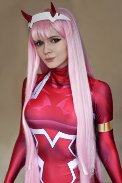 cosplay-galaxy:[cosplay] 002 from Darling in the Franxx done