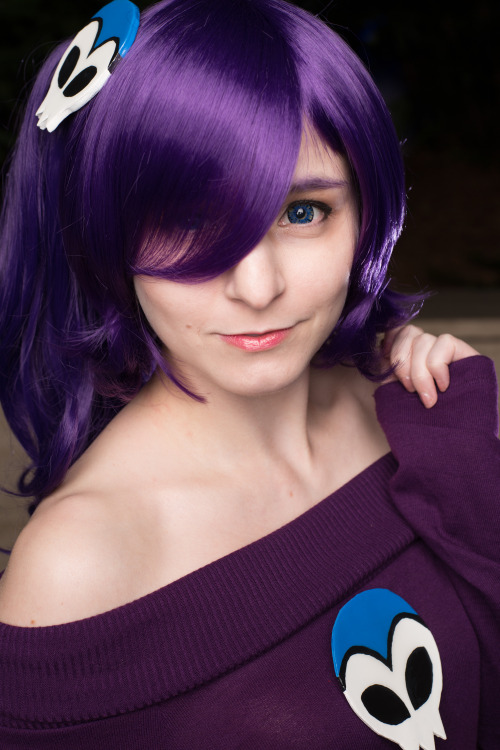 chelzorthedestroyer:  so I did a beauty shoot while wearing Zone-Tan at Awa 2015 and I love them. <3   Iâ€™d like to reiterate how much I really like this Cosplayer as well as this specific cosplay she does. You cannot look at that face without melting