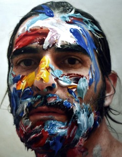 peruvian-diego:  These incredibly photorealistic self-portraits