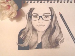perks-of-being-chinese:  timidboob:  I drew the queen, ashley.