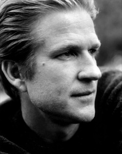 Maszületettfaszi:  Matthew Modine  (1959)A sötét lovag: Felemelkedés,