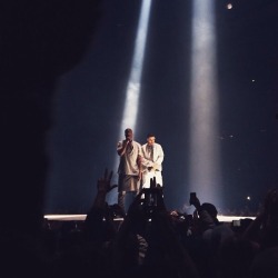 wordonrd: Kanye Brings Drake Out In Toronto To Perform “Forever”