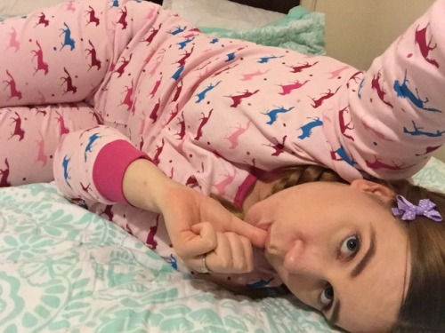 alexinspankingland:  These pajamas are SO CUTE. They have ponies on them!