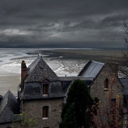 thevoyaging: Sea Storm, Mont Saint-Michel, France photo via darkmoon