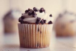 cake-stuff:  More sweet desserts @ http://cake-stuff.tumblr.com/