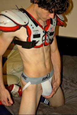 sportyboyblog:  Fit Football player in jockstraps!The Hottest