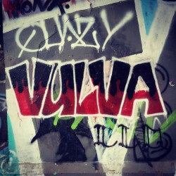 sic-nik:  #Vulva #StreetArt #Graffiti #Seattle #pnw  (at Schmitz