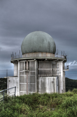 architectureofdoom:  amaki09:  Radar Dome (via brotherbret) 