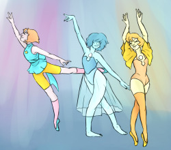 quenthelicious:  Pearl!! Pearl!!! …and Pearl!!! 