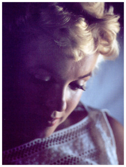 perfectlymarilynmonroe:  Marilyn photographed by Eve Arnold,