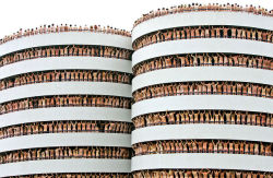  Naked volunteers pose for Spencer Tunick in the Europarking
