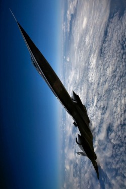 rocketman-inc:  Lockheed Blackbird SR-71