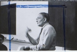 garadinervi:     Josef Albers with a folded paper structure in