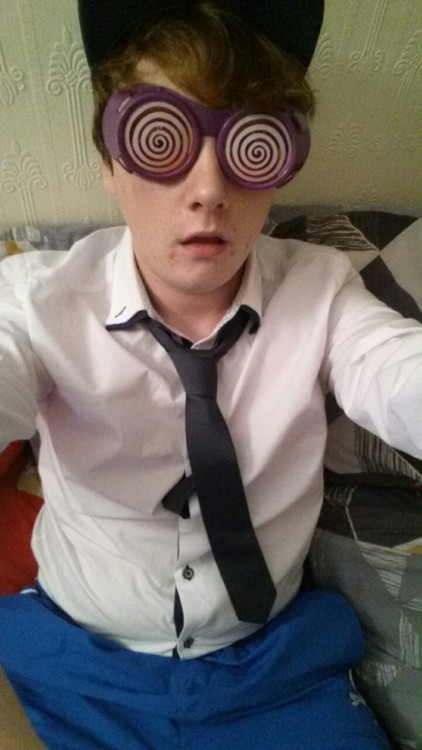 nonotnolan:  Meet James.  Fresh out of University, and eager to take his place in the workforce.  Such misplaced optimism– as if we need any more nerdy bookworm types in this office.  We started reprogramming him once he showed up for a job interview.