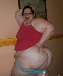 texan4ssbbw:  6412drexel:  fuckeinsteinn:  http://fuckeinsteinn.tumblr.com/http://bbwspreadpussies.tumblr.com/